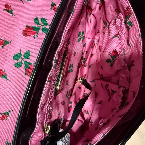 Betsey Johnson Crossbody Black Phone Purse - Picture 6 of 6